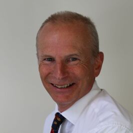 Mr R Townshend